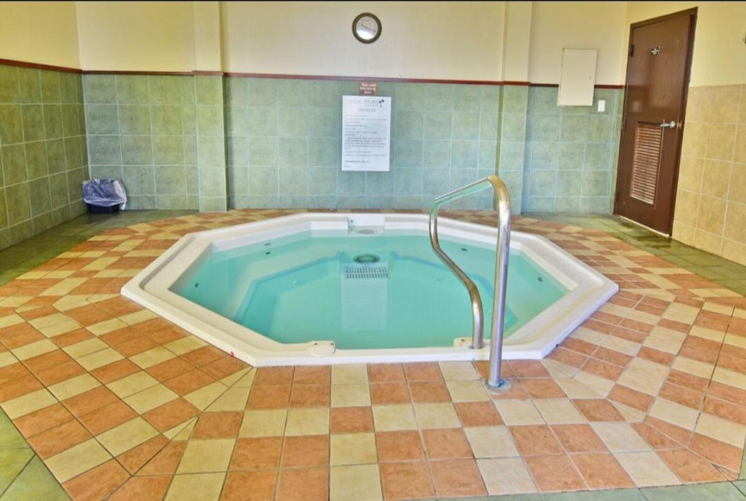 Relaxing Resort, Spacious Pool Near Disney Davenport Exterior foto
